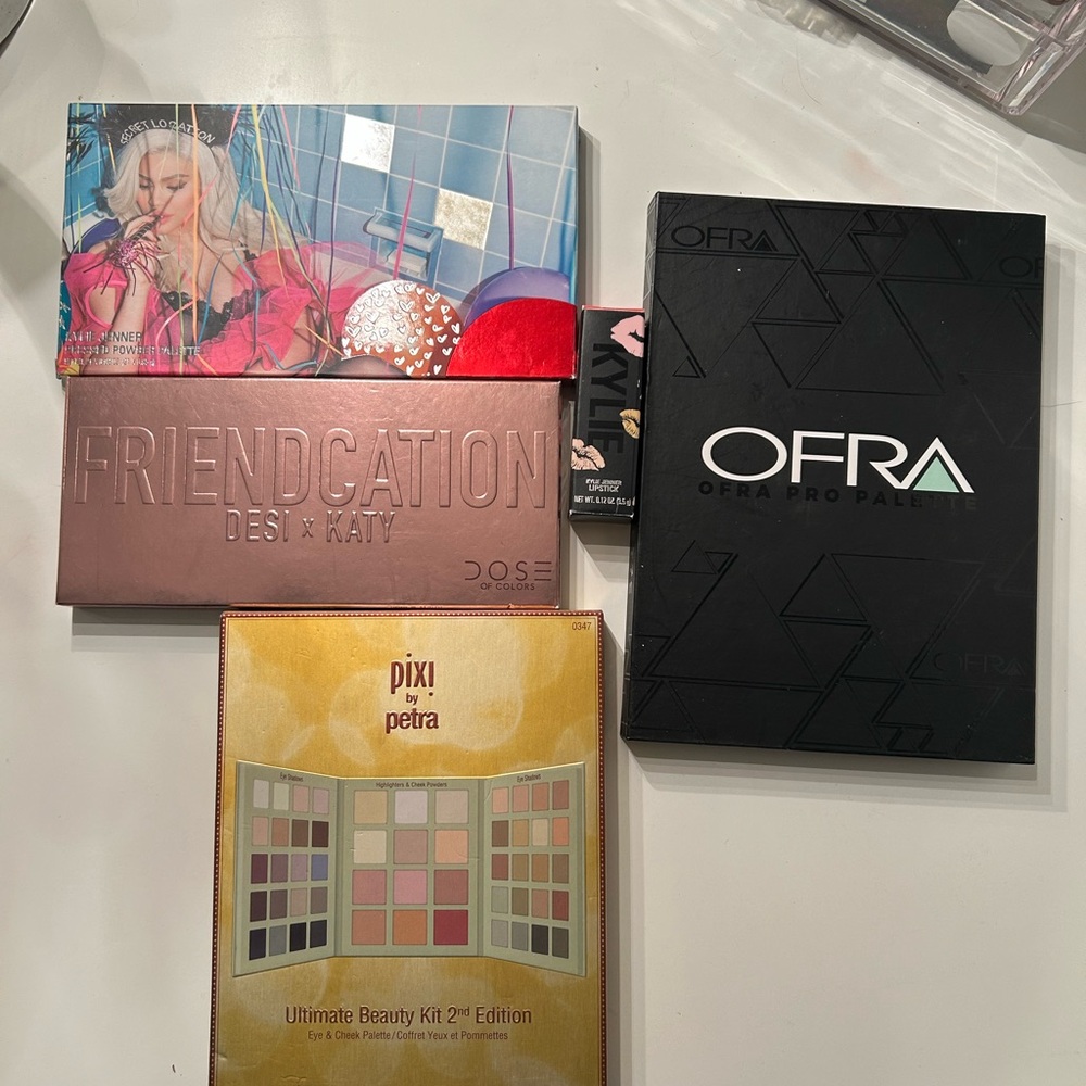 Bundle of Kylie Jenner, dose of colors, pixi, ofra
